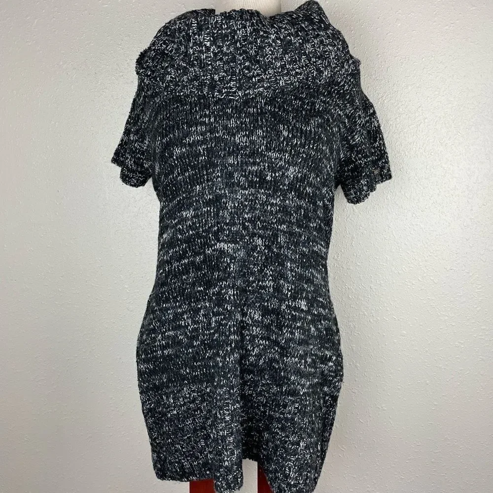 NWT dressbarn Cowl Neck Black, Gray and White Knit Long Sweater Size L